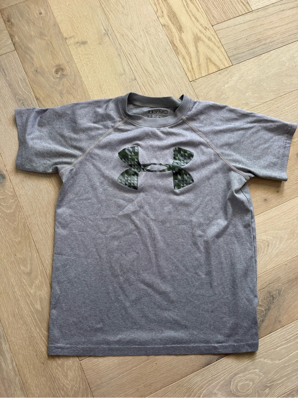 Under Armour Boys' Gray Performance Tee with Camo Logo